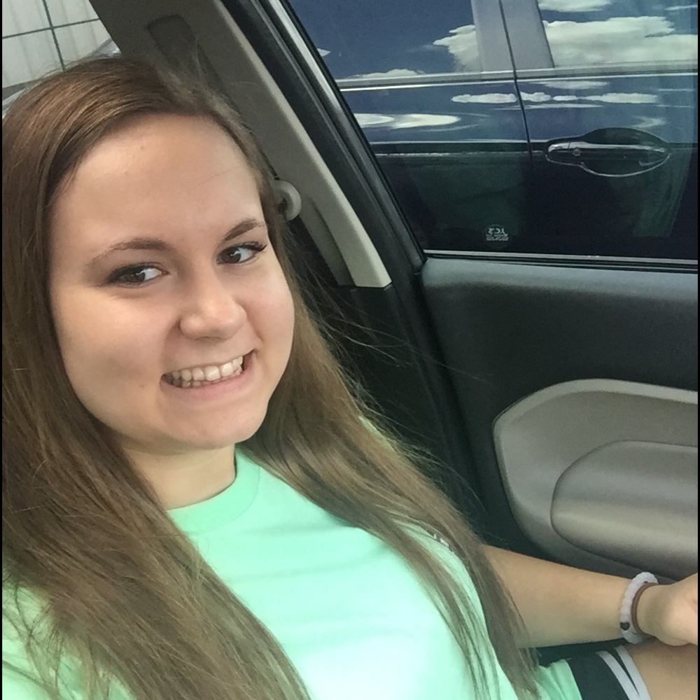 Meet your Posher, Gracie