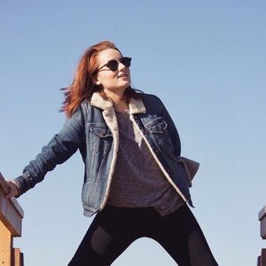 Meet your Posher, Jenn