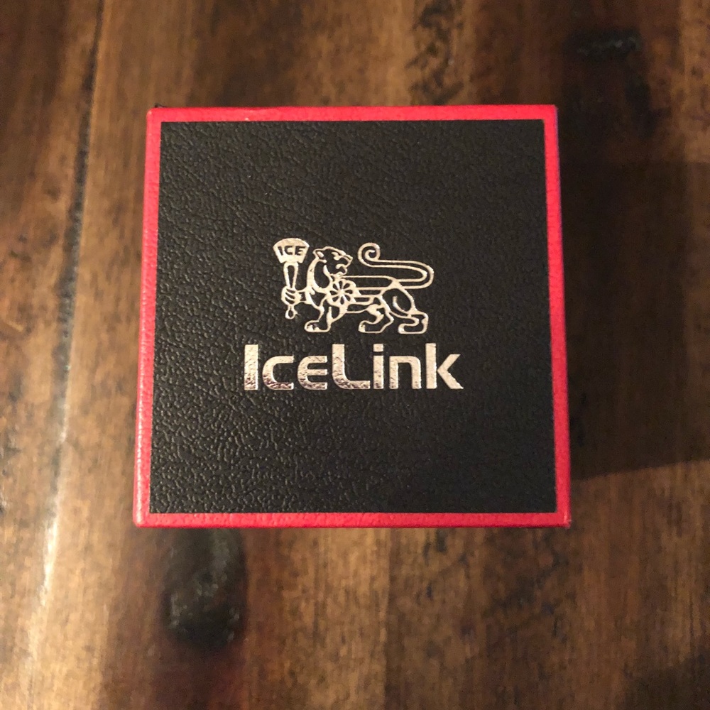 Ice link 1-row oval pink ceramic ring size 6