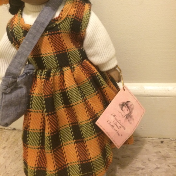 Traditional Collectable Porcelain Bisque Doll - Picture 7 of 8
