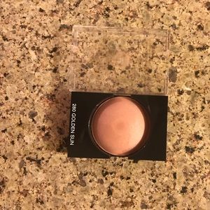 Chanel blush 280 Golden sun