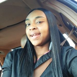 Meet your Posher, Alysa