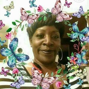 Meet your Posher, Shirley