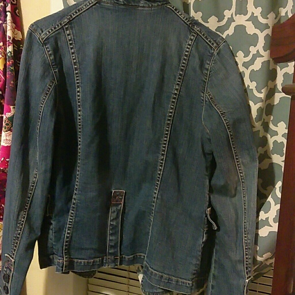 Jacket - Picture 2 of 3