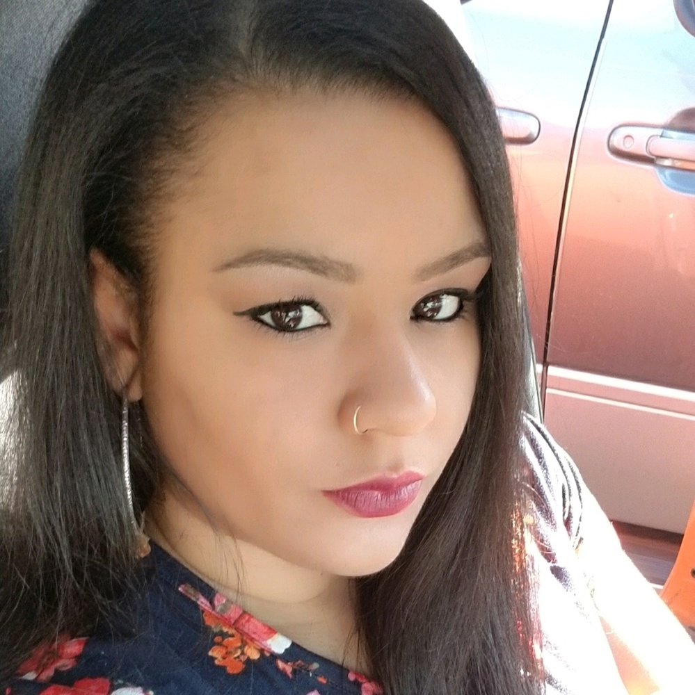 Meet your Posher, Tiffany
