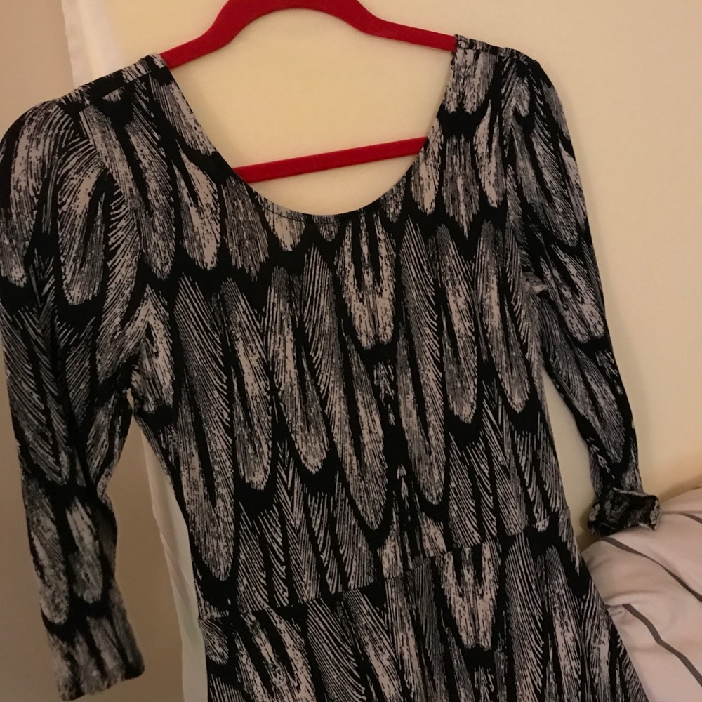 PRINTED DRESS - EXPRESS - XS - Picture 4 of 7