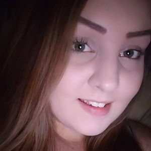 Meet your Posher, Katelyn