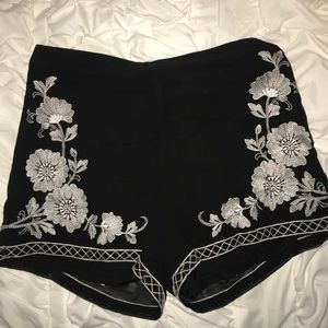 Black floral embroidered shorts! Size M