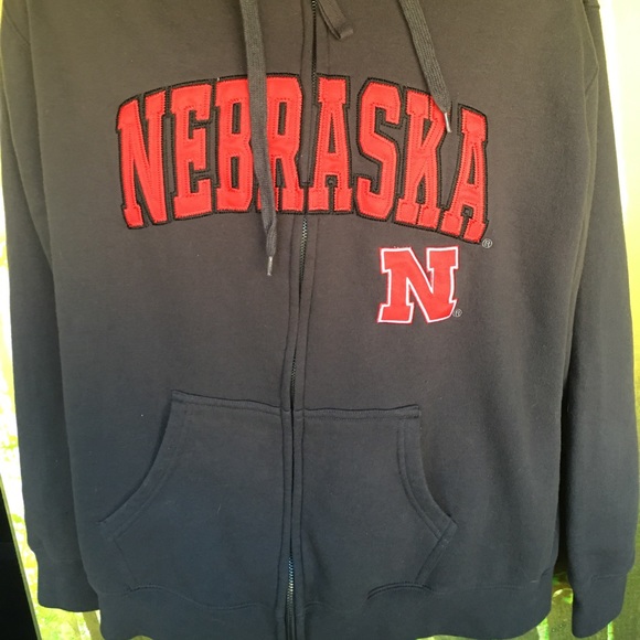 Men’s XL Nebraska Cornhuskers Hoodie - Picture 5 of 5