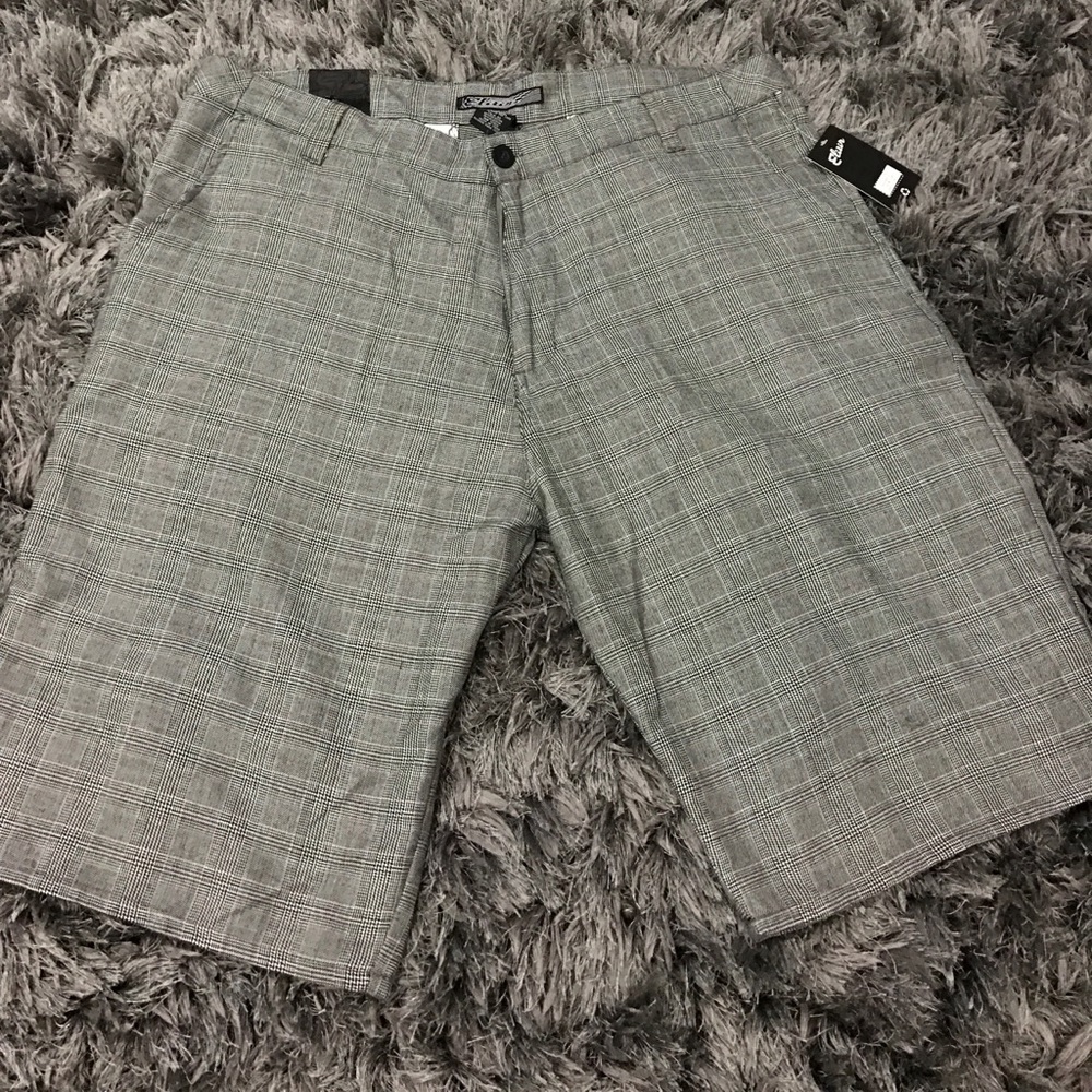 🔥New🔥 Men's Plaid Shorts Size 40