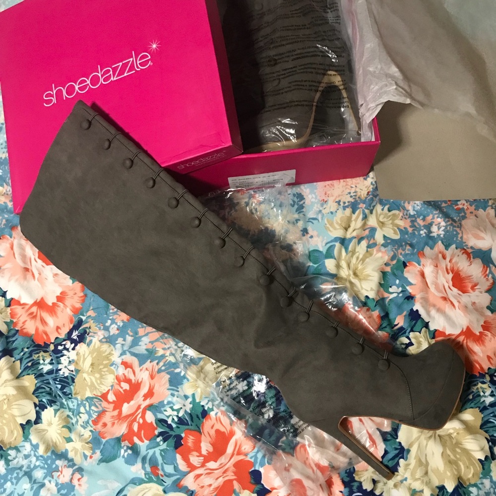🚫SOLD🚫 Thigh High Boots, Wide Calf, Grey