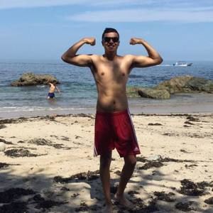 Meet your Posher, Alex