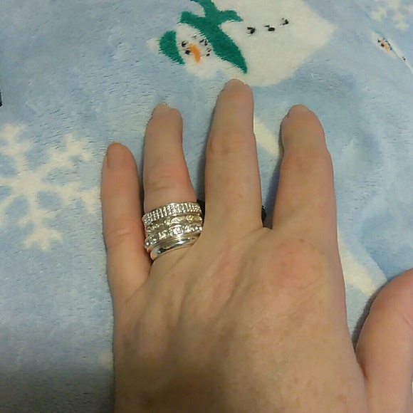 Stackable rings - Picture 3 of 3
