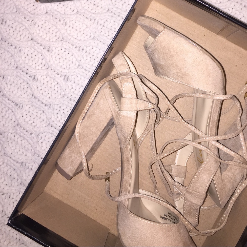 LULU NUDE HEELS