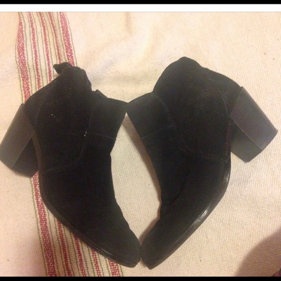Black suede booties! - Picture 4 of 4