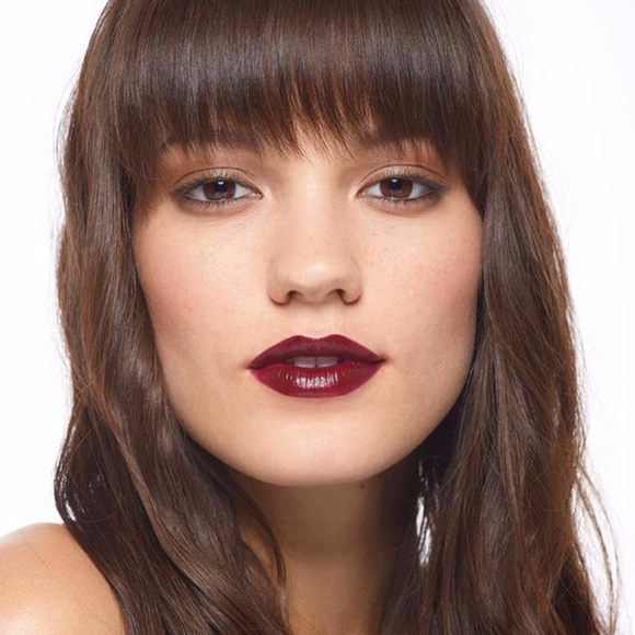 Revolution Lipstick (Shame) - Picture 5 of 5