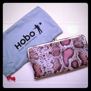 LIKE NEW Hobo Leather Wallet