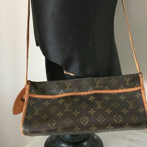 Louis vuitton Authentic monogram cross over bag - Picture 7 of 7
