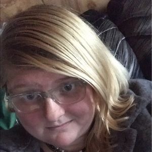 Meet your Posher, Rebecca