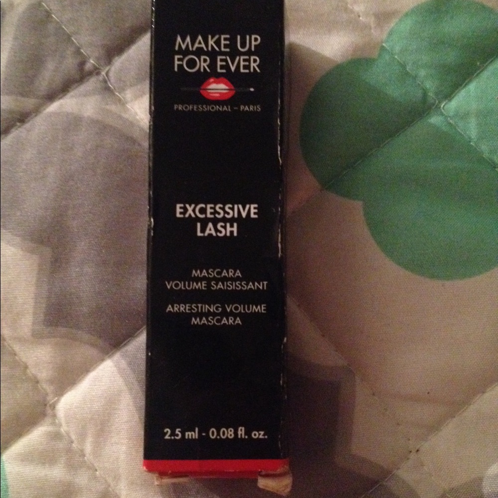 Makeup forevers excessive lash !