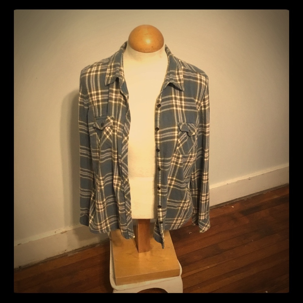 Women’s flannel button down