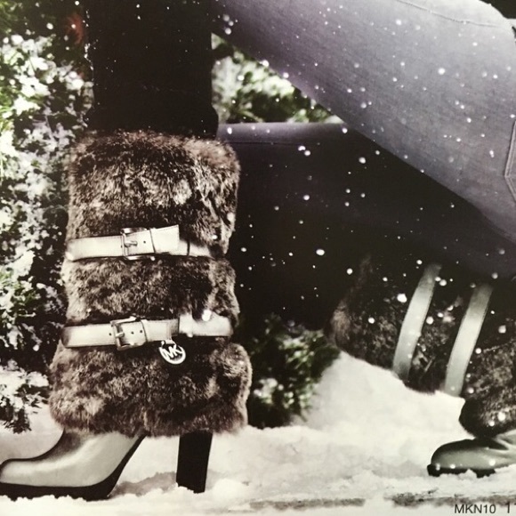 MICHAEL KORS Carlie Boot Carlie Boot 7.5 like new - Picture 1 of 7