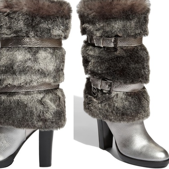 MICHAEL KORS Carlie Boot Carlie Boot 7.5 like new - Picture 2 of 7