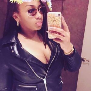 Meet your Posher, Jasmine