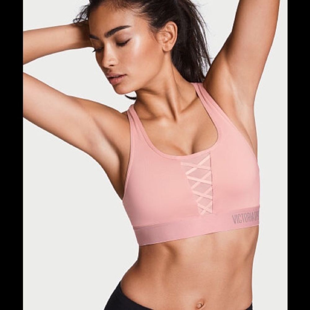 Victoria's Secret Sports Bra *NWOT*