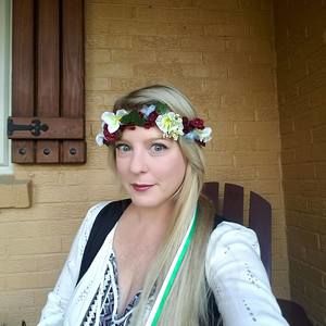 Meet your Posher, Ariella