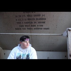 Meet your Posher, Hunter