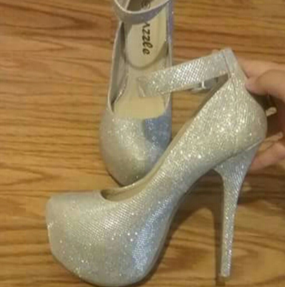 Gray Glittery High Heels