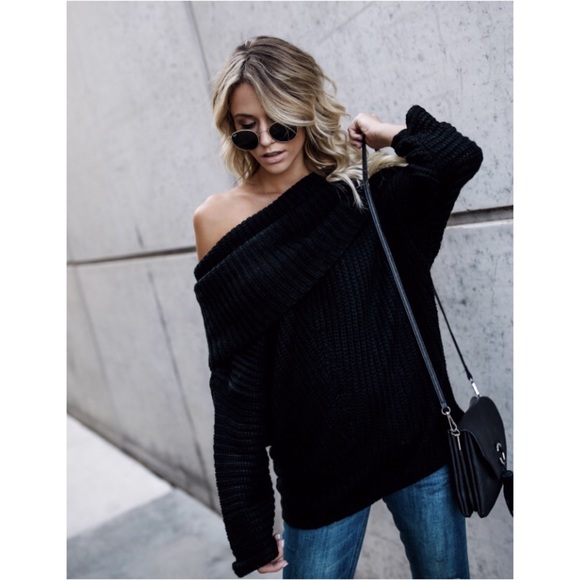 🆕LAST ONE 💔 Carrie Fold Over Sweater Black - Picture 6 of 8