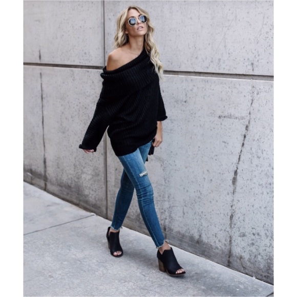 🆕LAST ONE 💔 Carrie Fold Over Sweater Black - Picture 7 of 8