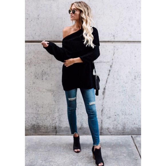 🆕LAST ONE 💔 Carrie Fold Over Sweater Black - Picture 8 of 8