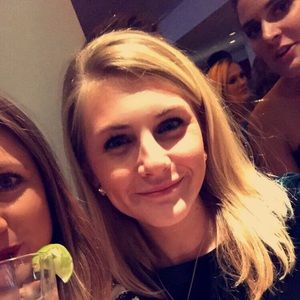 Meet your Posher, Caroline