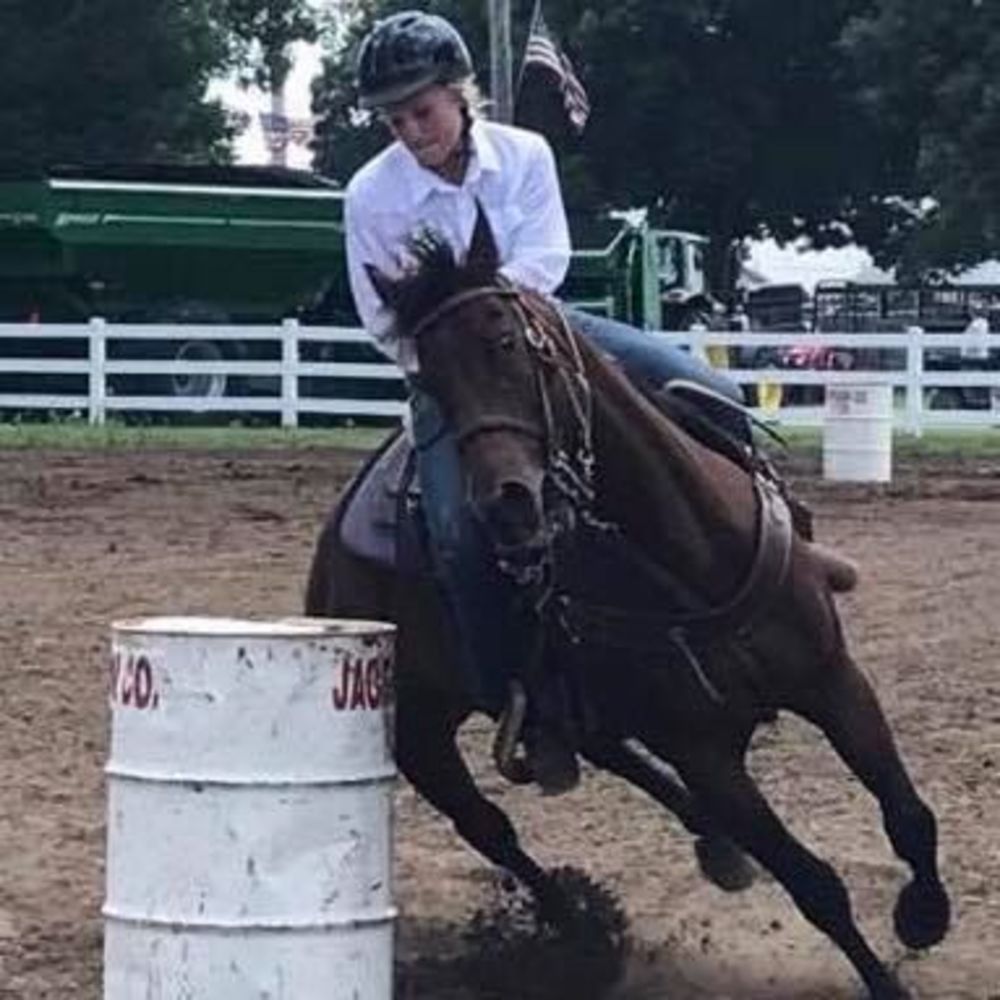 Meet your Posher, Jennie