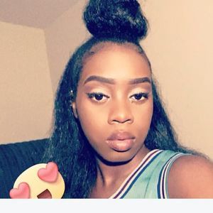 Meet your Posher, Diamond