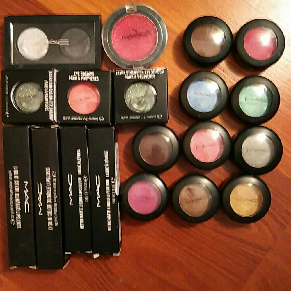 Mac makeup lot
