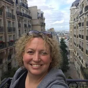 Meet your Posher, Laura