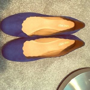 Nine West Giggle Flats.