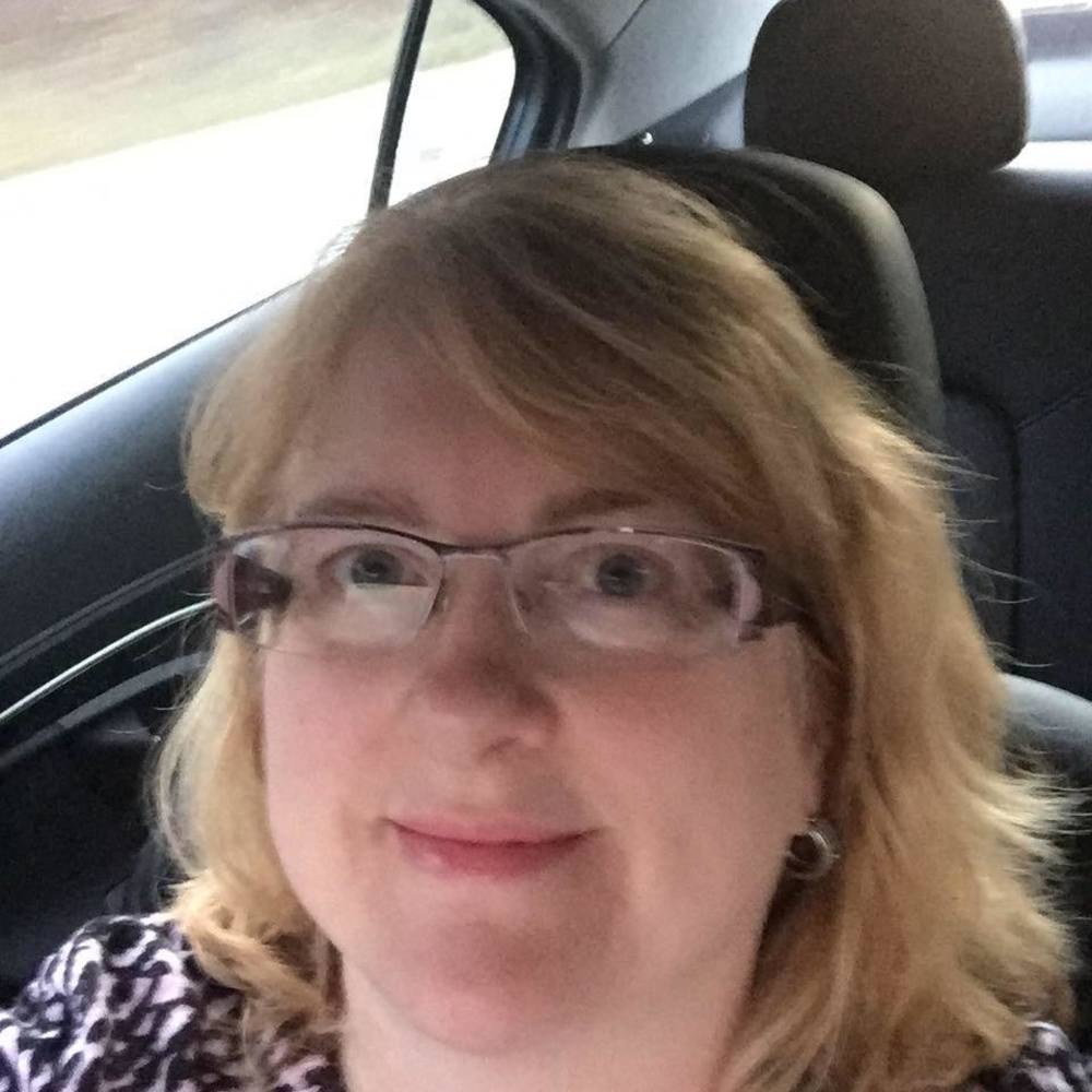 Meet your Posher, Denise