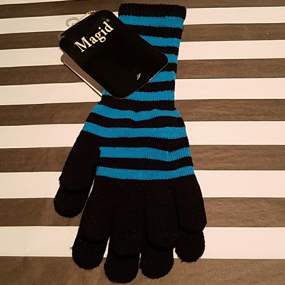 Victorian carriage length knit gloves