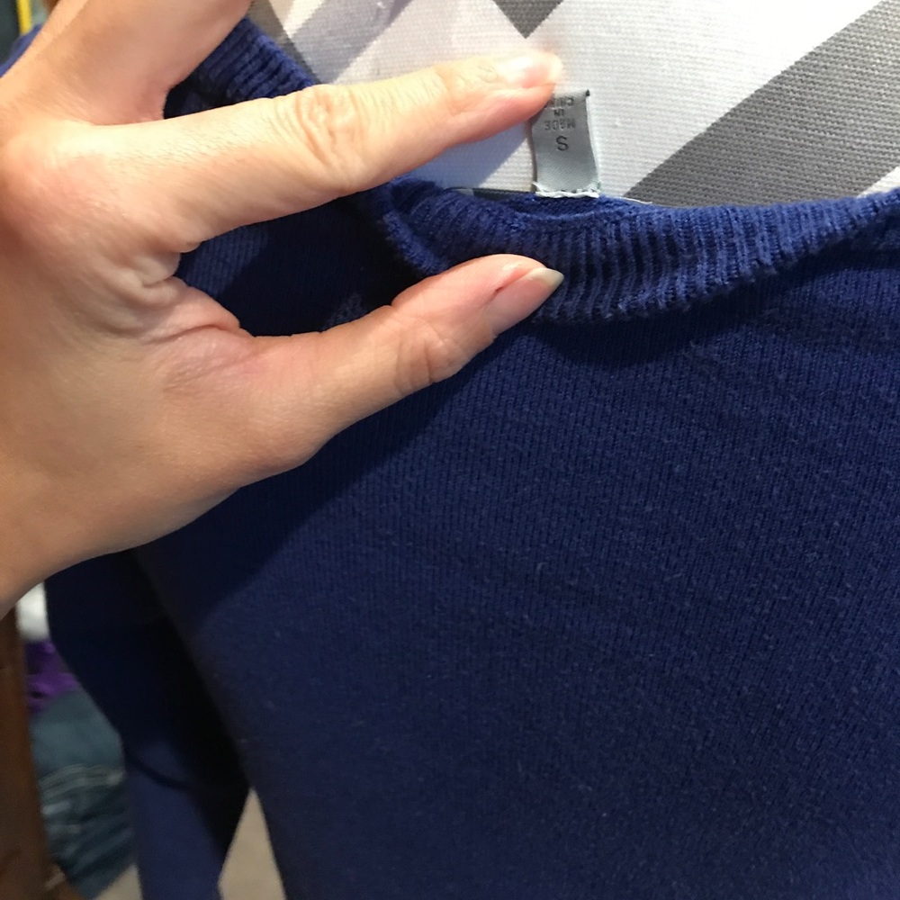 Ruched Purple Sweater - Picture 4 of 4