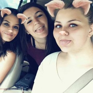 Meet your Posher, Kristina joe