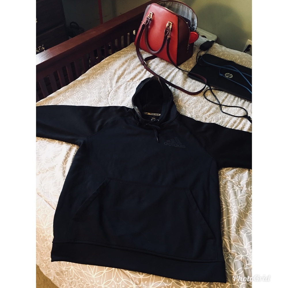 Adidas hoodie 🧡