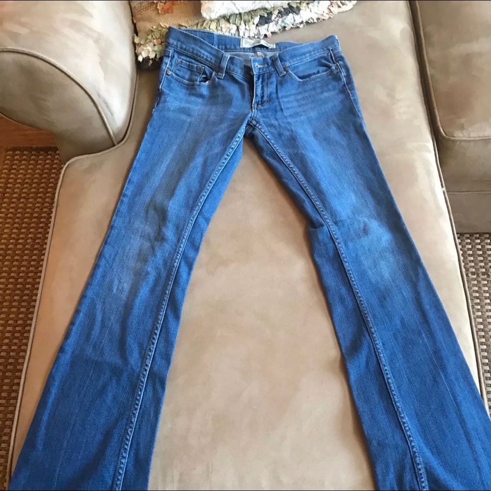 VS Pink Jeans size 4 L