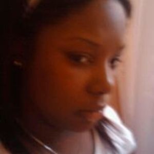 Meet your Posher, Clarissa