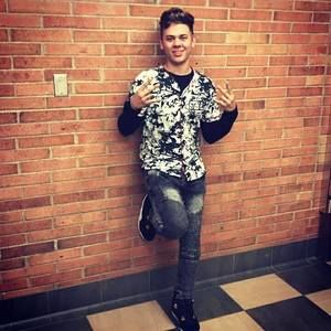 Meet your Posher, Jonathan