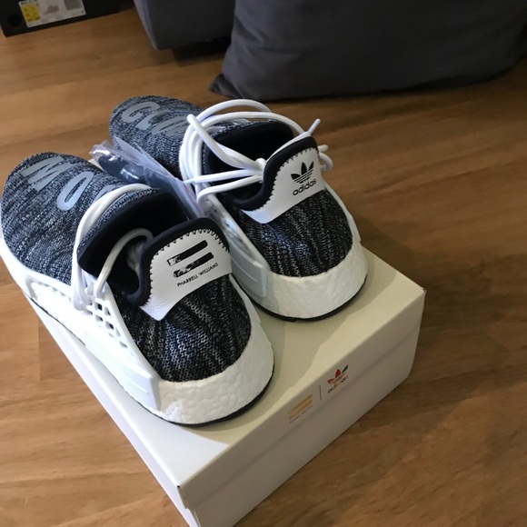 yeezy race